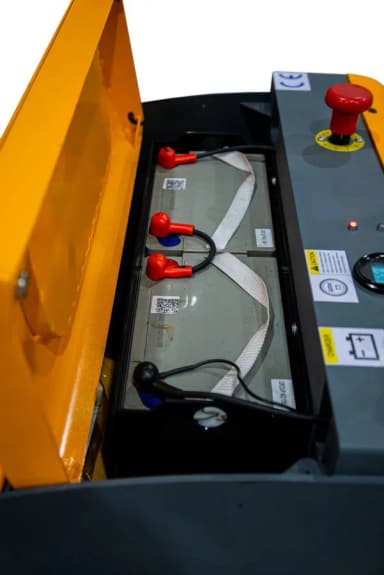 Штабелер самоходный 1,0 т 3,0 м XILIN CPD10W с наклоном мачты и противовесом 24/105 В/Ач — фото 11